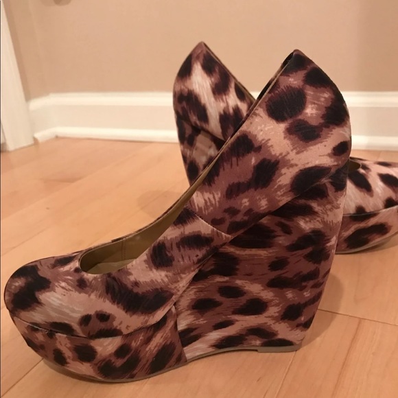 Cheetah Call it Spring Wedges - Picture 2 of 6